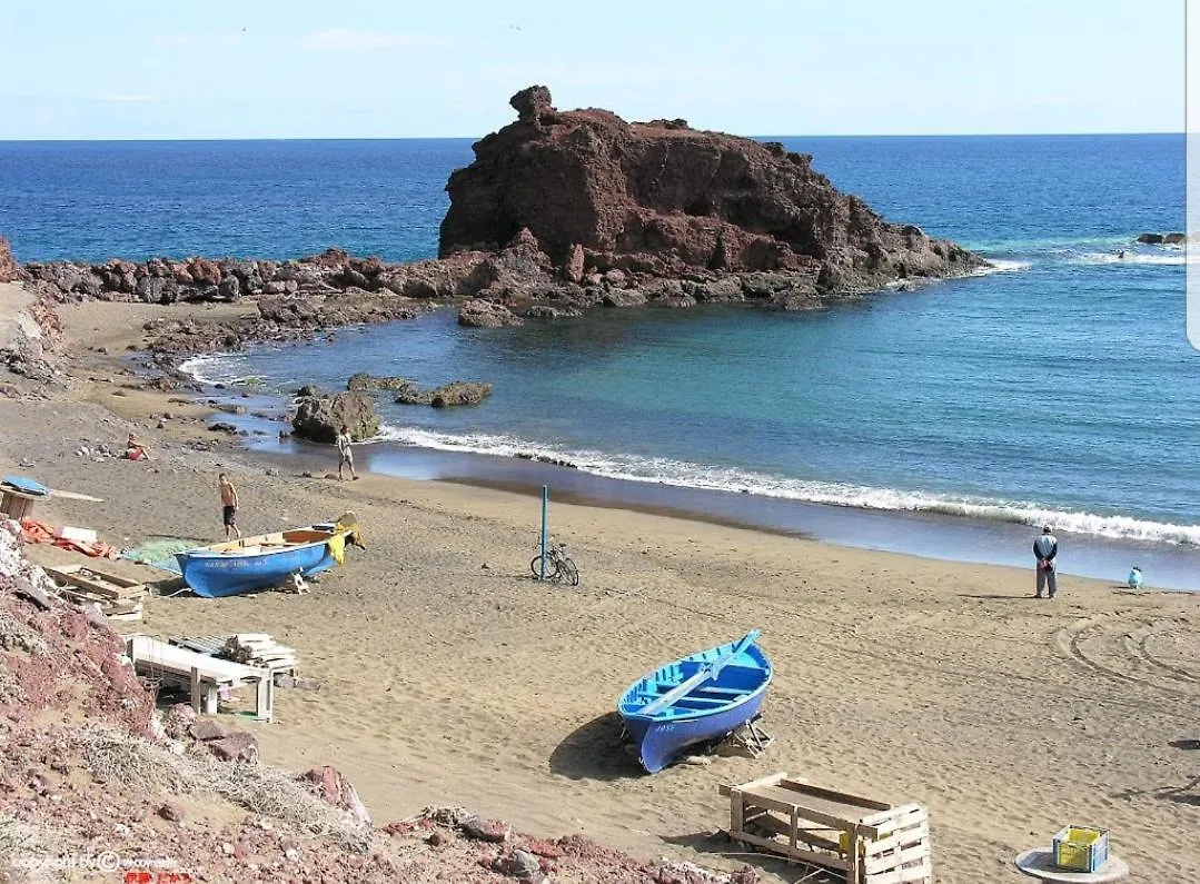 Apartment & Beach - Airport El Burrero