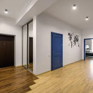 Aparts Forum Apartment Lviv