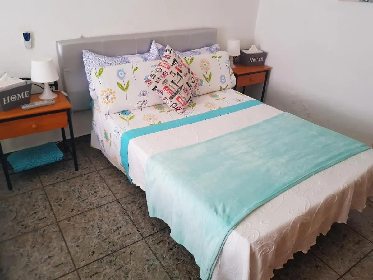 Apartment & Beach - Airport El Burrero