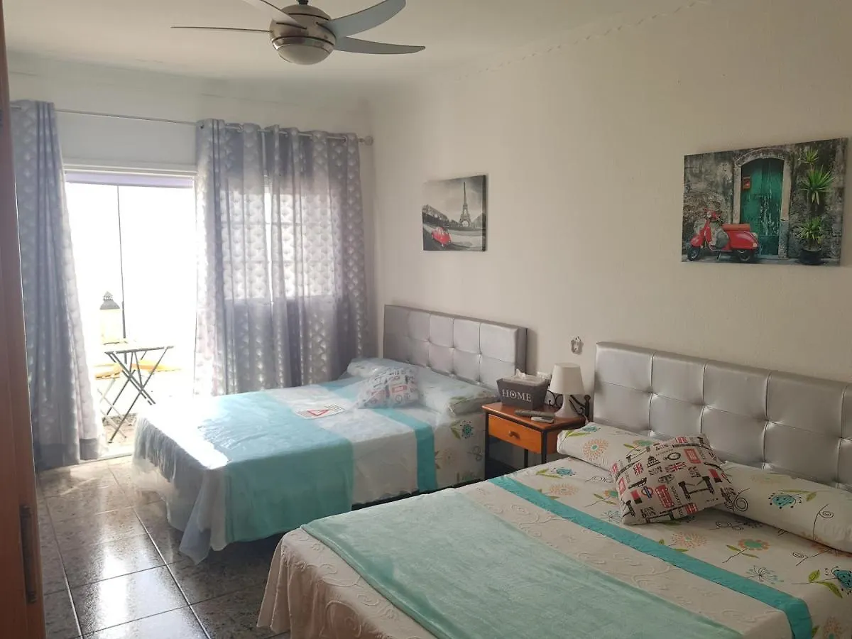 Apartment & Beach - Airport El Burrero