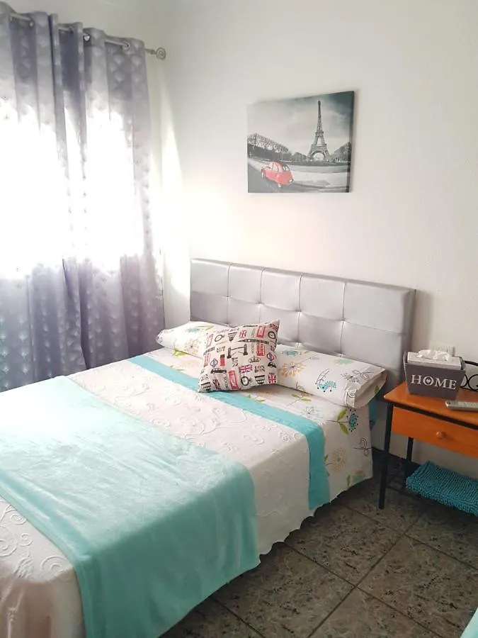 Apartment & Beach - Airport El Burrero