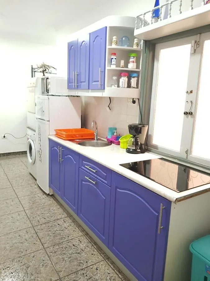 Apartment & Beach - Airport El Burrero