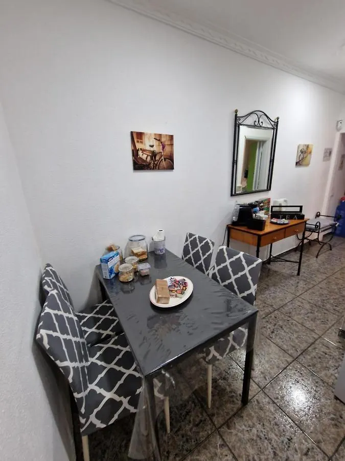 Apartment & Beach - Airport El Burrero